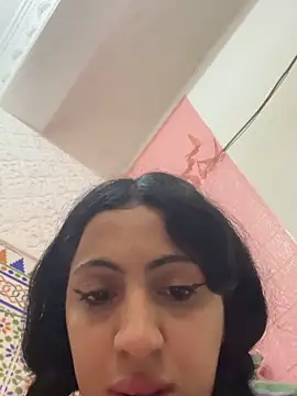 Nora_0 Adlı Modelin Canlı XXX Sohbeti