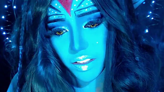 blue_aiveeのライブXXXチャット