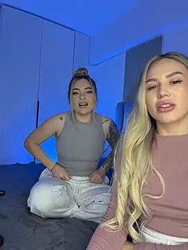 alisa_w Adlı Modelin Canlı XXX Sohbeti