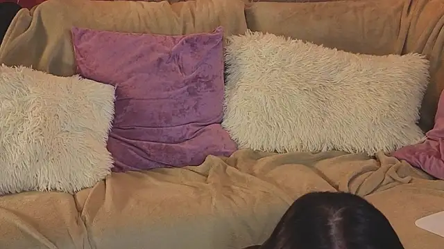 دردشة Lilu5107 الجنسية المباشرة