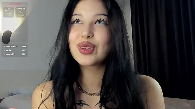 XXX chat uživo modela m1sss1nful