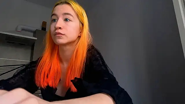 EmilyHein Live XXX-Chat