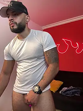 Mike_savage3 Chat XXX in diretta