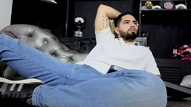 Вебкам-шоу matteosantos