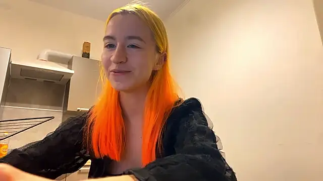 دردشة EmilyHein الجنسية المباشرة