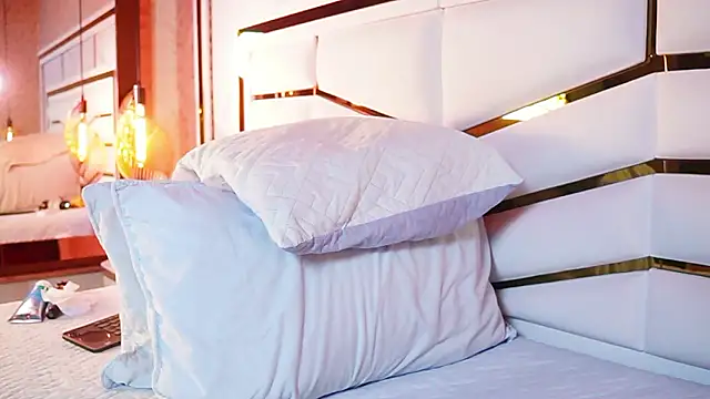 ambar_rosse25: απευθείας συνομιλία ΧΧΧ