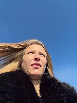 AnastasiaAniess' Live XXX Chat