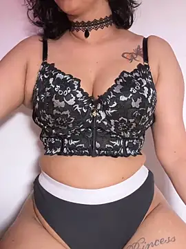 Squirt_Queen_X Live XXX-Chat