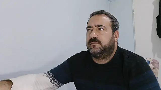 big_snakee: онлайн-секс-чат