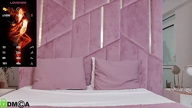 XXX chat uživo modela SelenaDaze