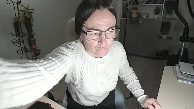 Vika73's Webcam Show