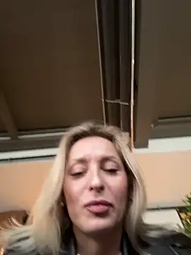 VikaBunny1 现场XXX聊天