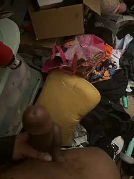 willie896 Adlı Modelin Canlı XXX Sohbeti