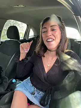 Amani_thewolf Chat XXX in diretta