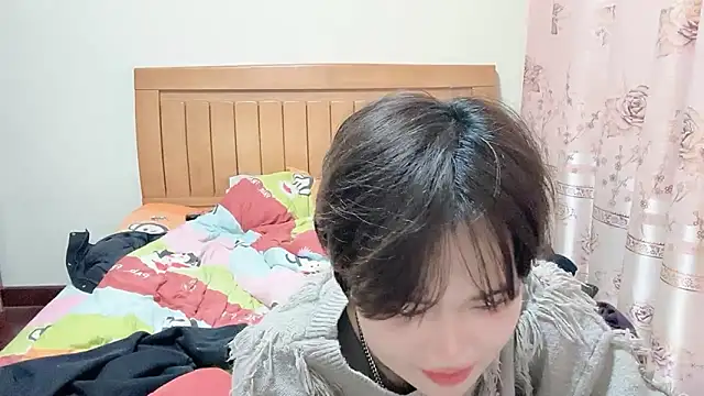 junnan001 Adlı Modelin Web Kamerası Şovu