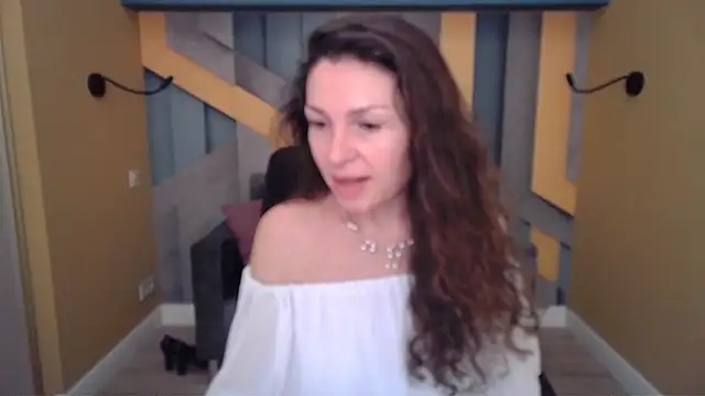 Вебкам-шоу EllaLong