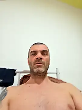 Živý XXX chat DOMINATOR_SIR-MASTER