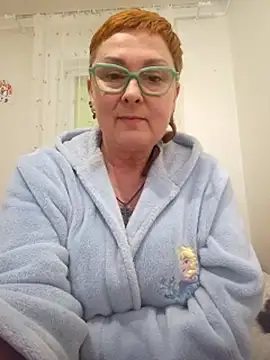 YourTenderness45のライブXXXチャット