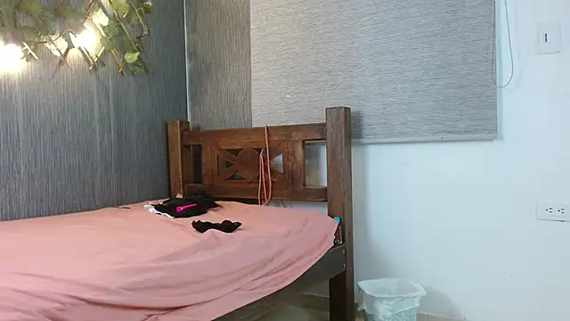 big_bosses_deephard Live XXX-Chat