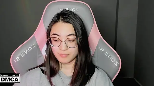 MeilideQian1 লাইভ XXX চ্যাট