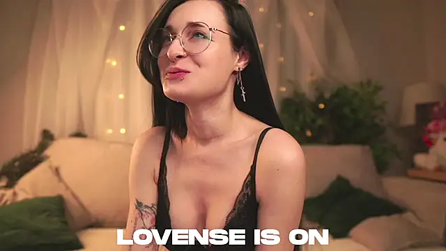 Chat +18 de DarcyAspacio ao vivo