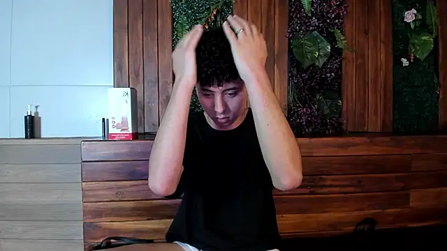 Noah_dupont_ Show in webcam