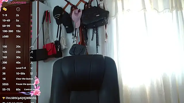 Scarlett_3X – Live XXX-chat