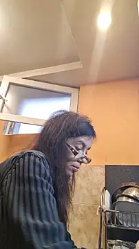 Chat +18 de rposhta1991 ao vivo