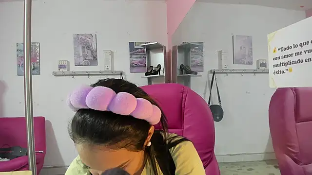 Chat +18 de CAMILA--REY ao vivo