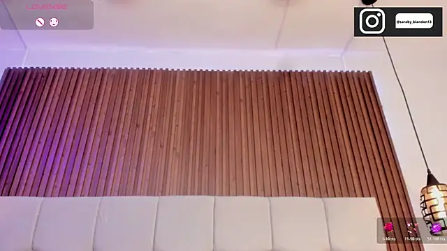 Saravy_Blandon Show in webcam