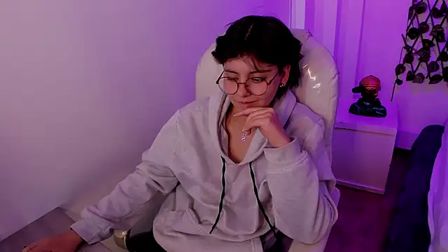 Nathaly_ds' Live XXX Chat