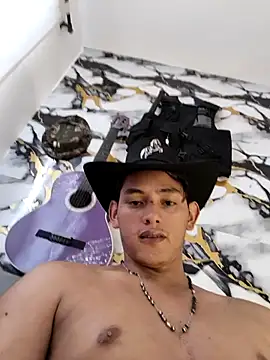 Hiroshi_Shen Chat XXX in diretta