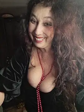 GypsyEsmeralda Chat XXX in diretta