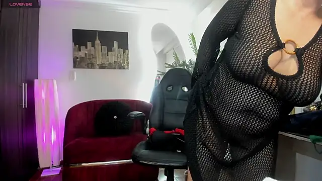 VictoriaPaker live XXX chat