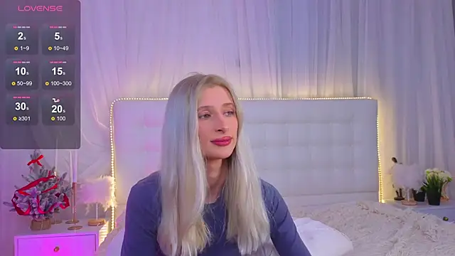 Monica_Leen Live XXX-Chat