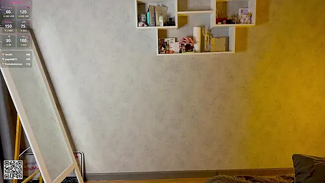 Онлайн чат XXX RinaMirinda