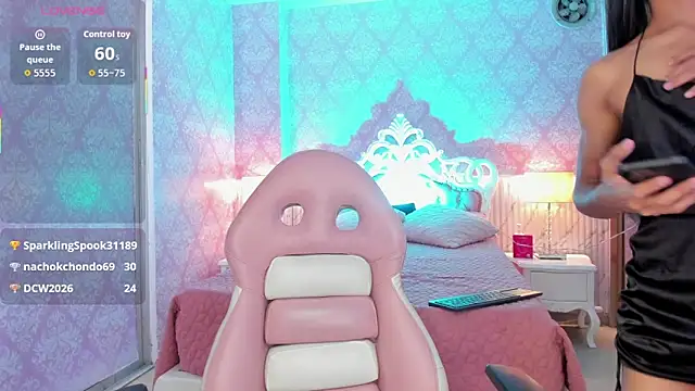 Chat +18 de sensual_skinny ao vivo