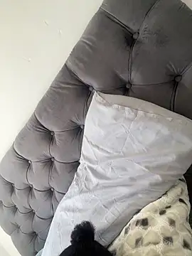 Yonce0's Live XXX Chat