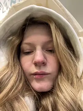 MaryHiggins Live XXX-Chat