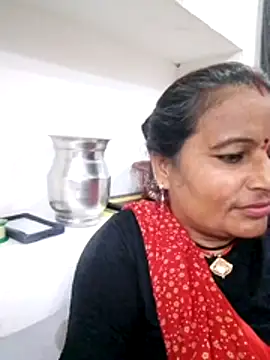 Suhani_hot12n Webbikameraesitys