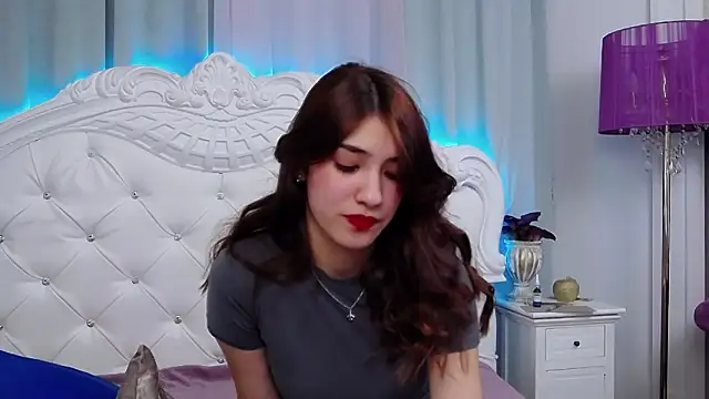 ArielLoove live XXX chat