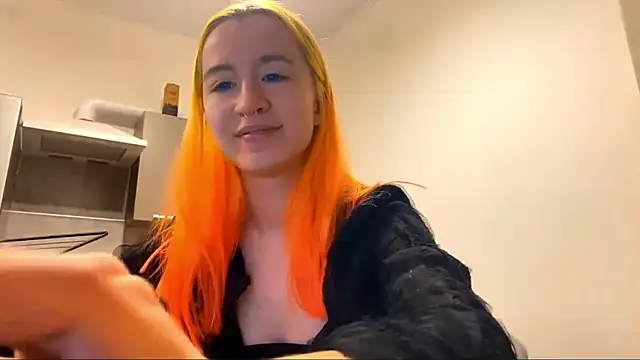 Chat XXX en directo de EmilyHein