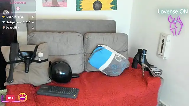 Chat XXX en directo de julianne_stoone