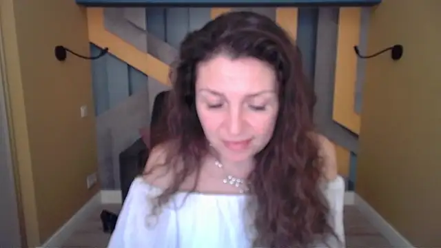 EllaLong Live XXX-chat