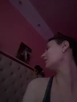 Flossy_Vettie Chat XXX in diretta