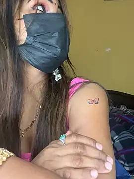 CUTI-NAINA's Live XXX Chat