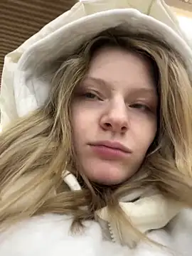 XXX chat uživo modela MaryHiggins