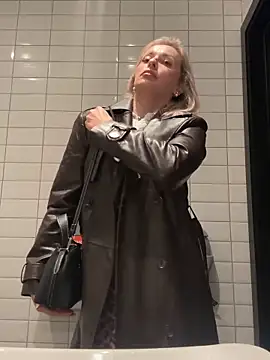 VikaBunny1 élő XXX-chatje