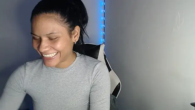 JessGarcia: απευθείας συνομιλία ΧΧΧ