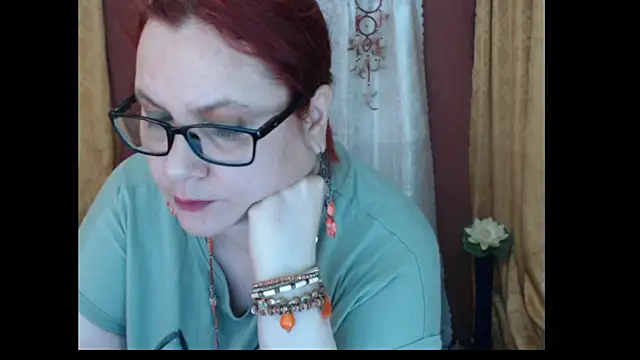 PlayfullMature Live XXX-Chat